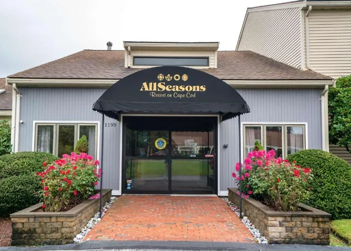 All Seasons Resort, Trademark Collection By Wyndham