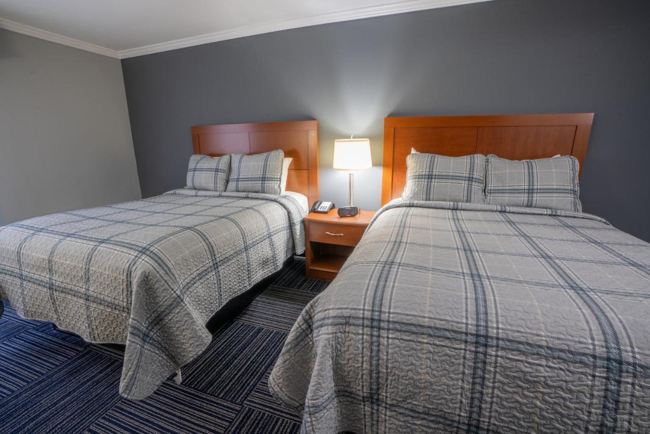 Seasons Resort, Trademark Collection By Wyndham Hotel