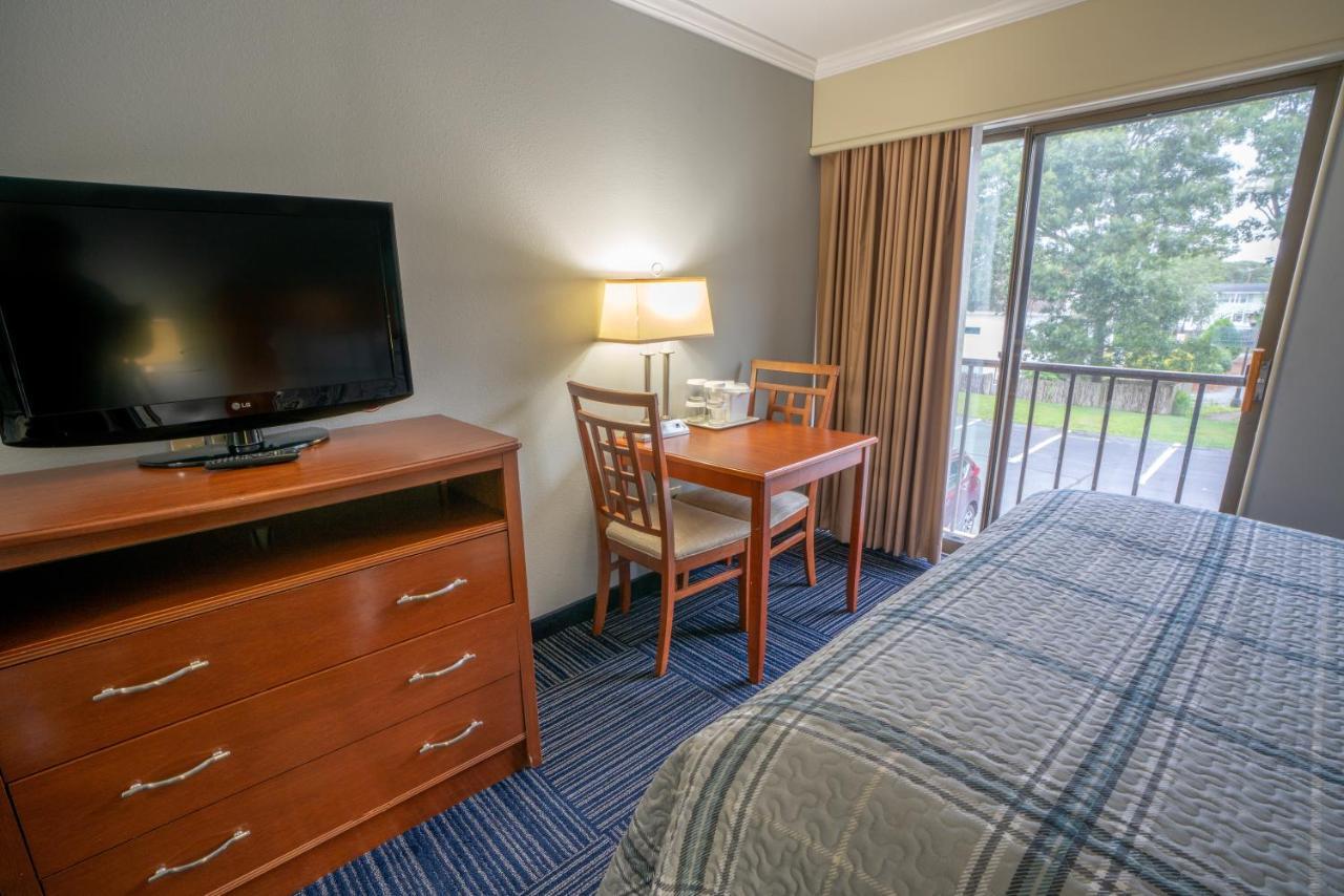 Seasons Resort, Trademark Collection By Wyndham Hotel