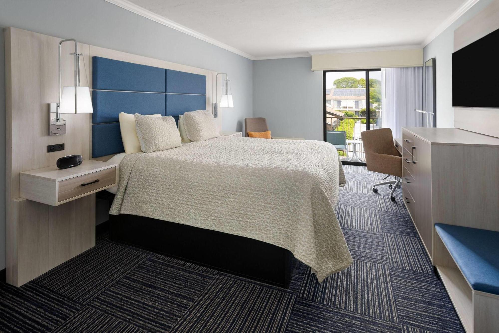 Seasons Resort, Trademark Collection By Wyndham Hotel South Yarmouth